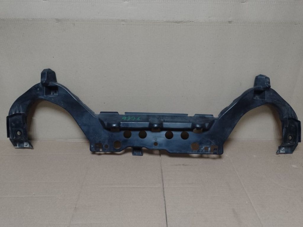BHN1-50-0S0A | Кронштейн переднего бампера MAZDA 3 BM 13-19