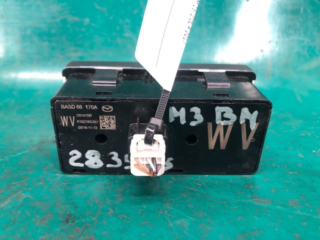 BASD-66-170A | Блок кнопок консолі MAZDA 3 BM 13-19 - Фото 2