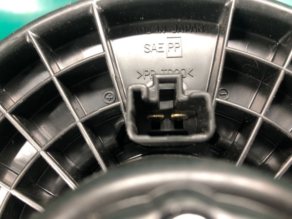 KD45-61-B10 | Моторчик пічки MAZDA 3 BM 13-19 - Фото 6