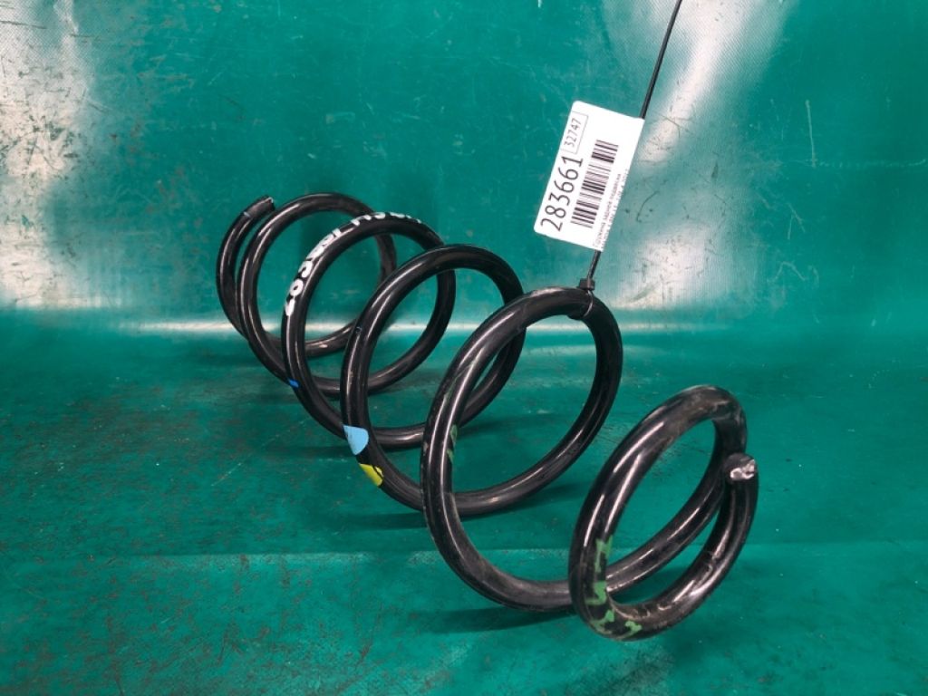 BJS7-28-011 | Пружина задней подвески MAZDA 3 BM 13-19