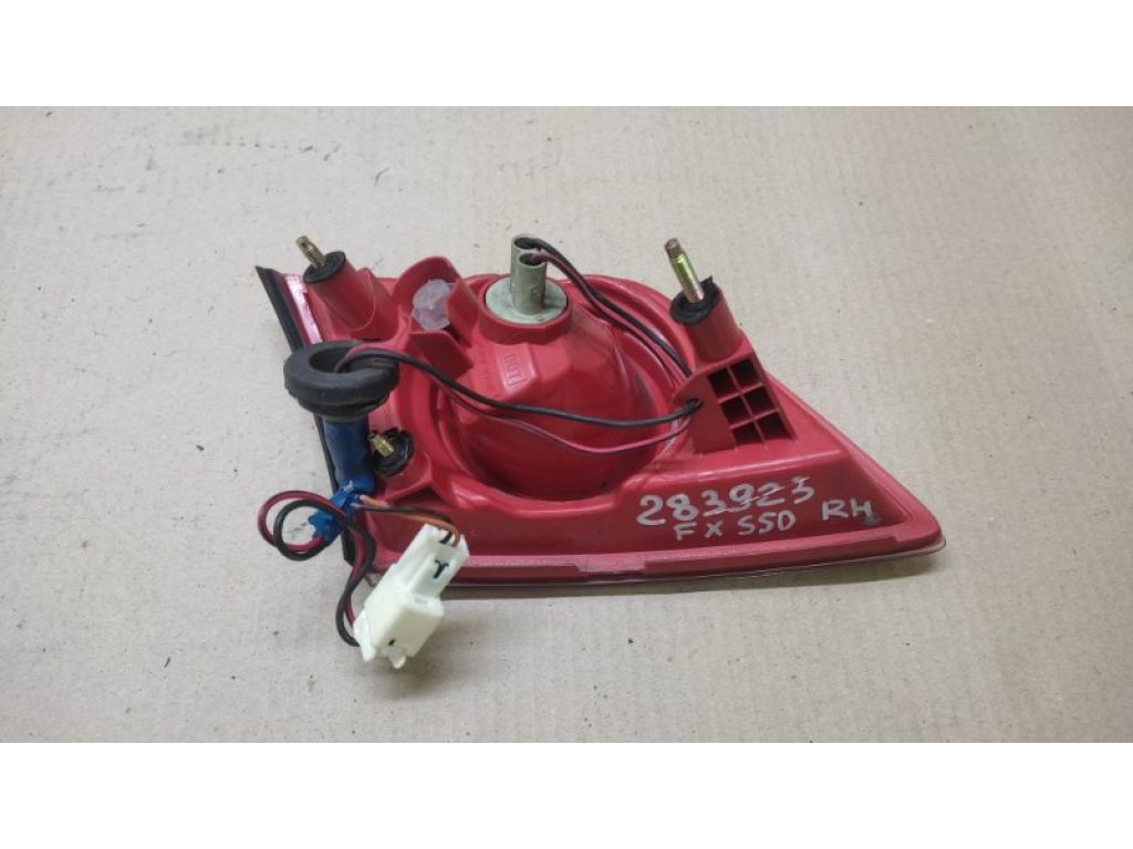 26540-CG000 | Ліхтар внутрішній прав. INFINITI FX S50 03-08 - Фото 4