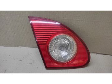 Ліхтар внутрішній лів. TOYOTA COROLLA 120 00-07