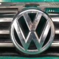 561 853 651 C OQE | Решітка радіатора VOLKSWAGEN PASSAT B7 11-15 - Прев'ю 9