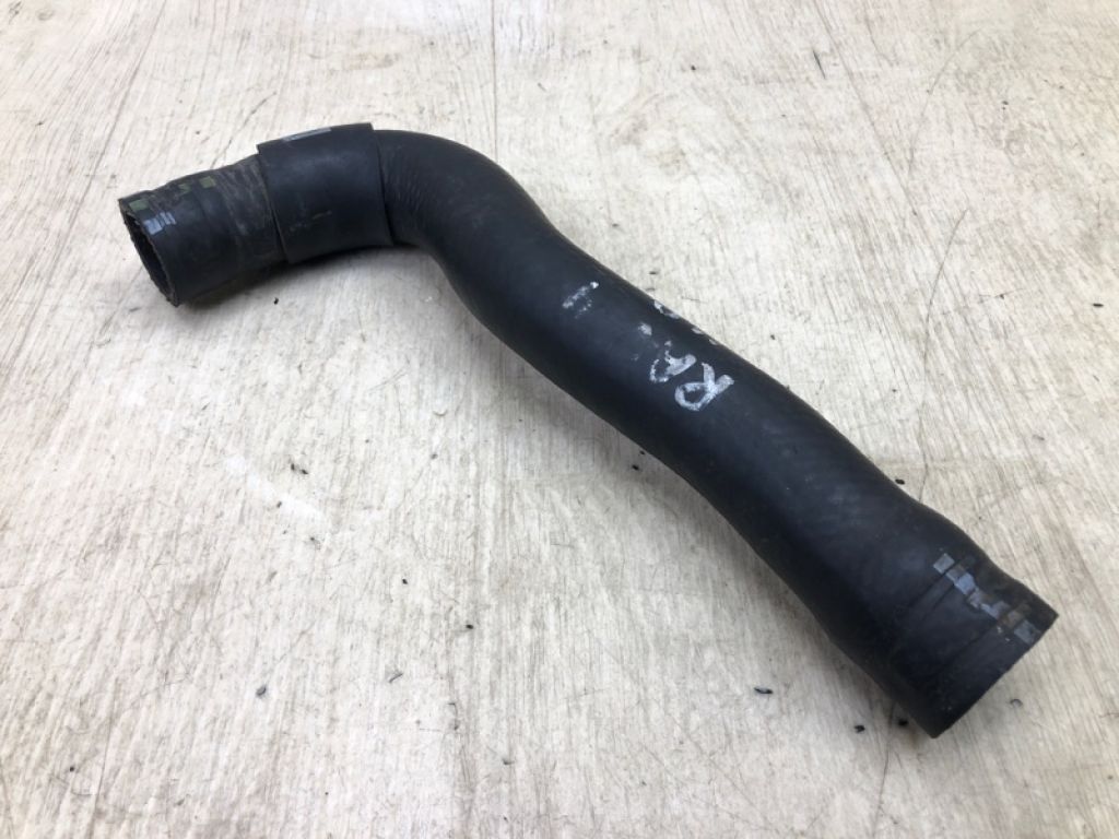 1657137130 | Патрубок системы охлаждения TOYOTA RAV4 13-19