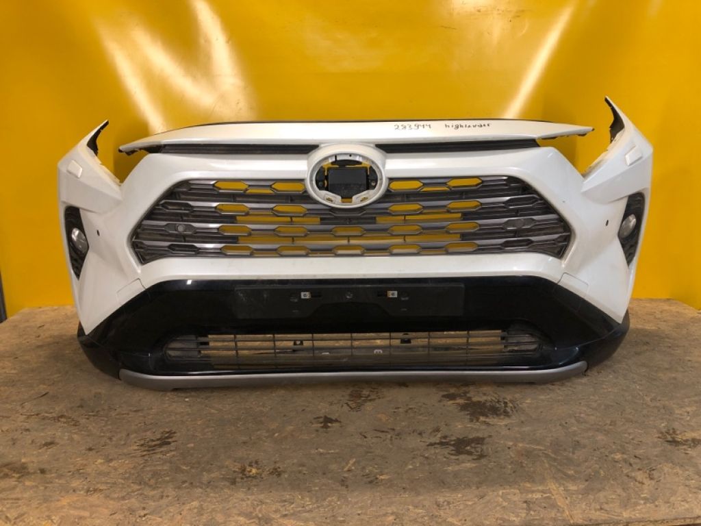 521194A922 | Бампер передний TOYOTA RAV4 18-