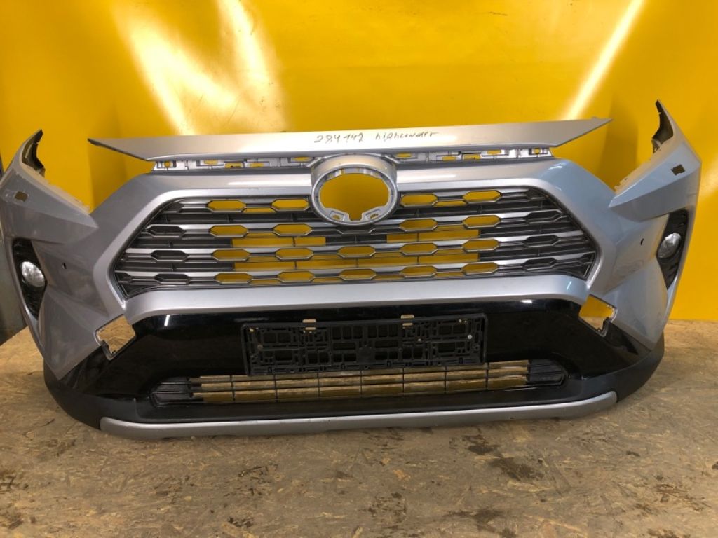 521194A922 | Бампер передний TOYOTA RAV4 18-