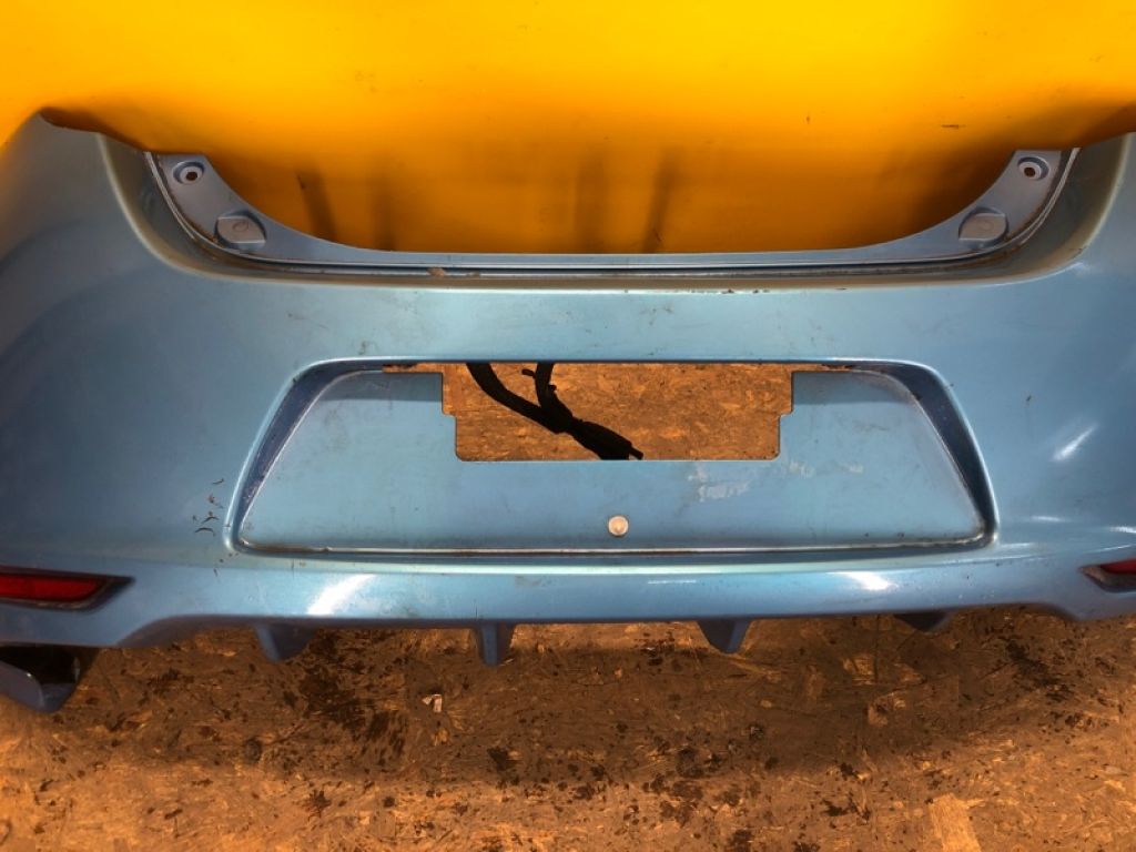 850223NF0H | Бампер задній NISSAN LEAF 10-17 - Фото 4