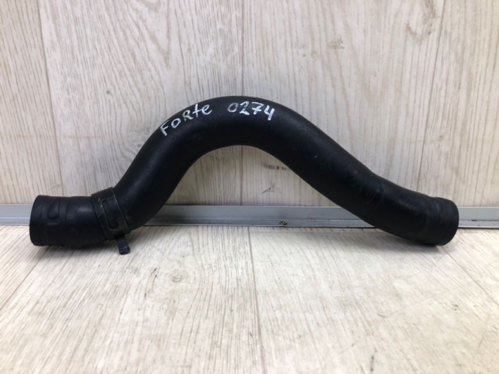 254113X600 | Патрубок системи охолодження KIA FORTE YD 12-