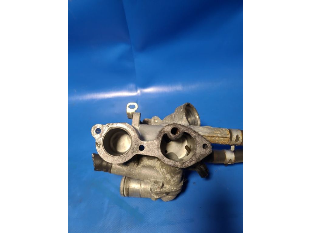 1305A236 | Корпус термостата MITSUBISHI LANCER X 10 07-15 - Фото 2