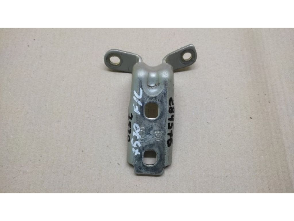 13501712 | Петля двері верхня передн. лів. CADILLAC ATS 12-19