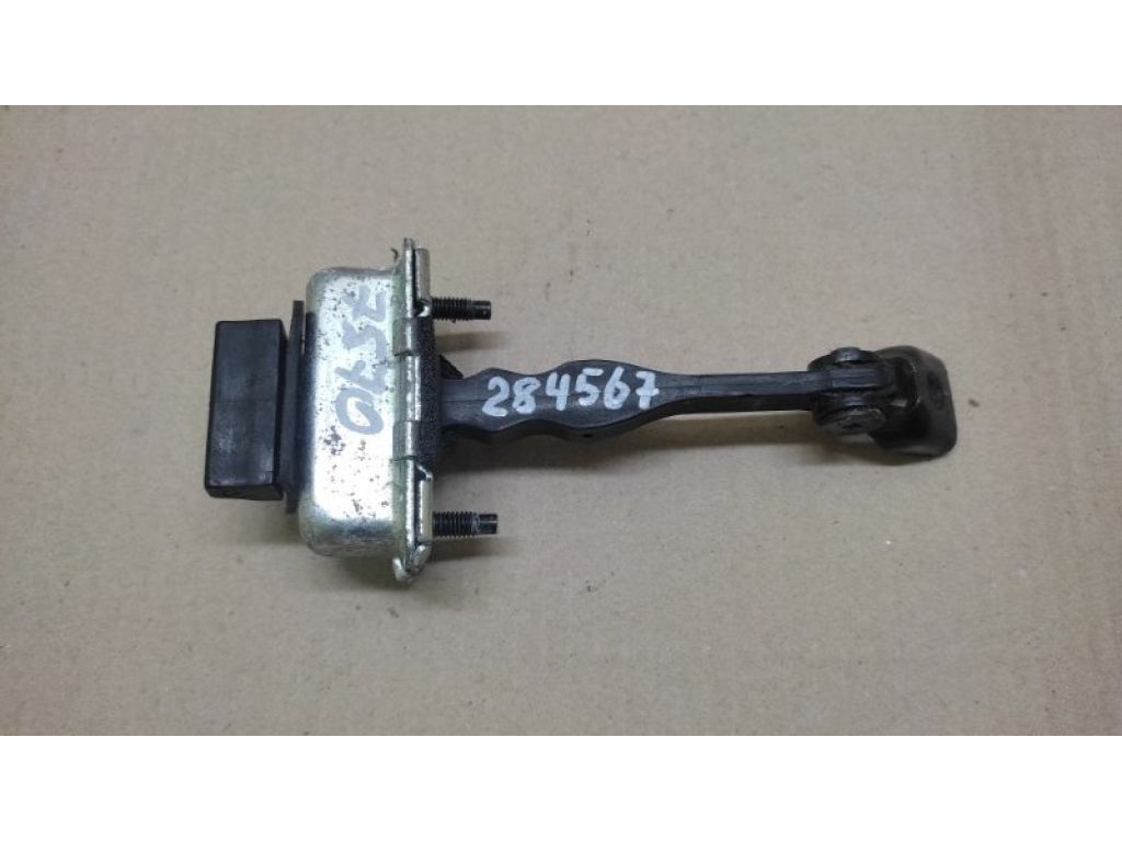 23236403 | Ограничитель двери передн. лев. CADILLAC ATS 12-19