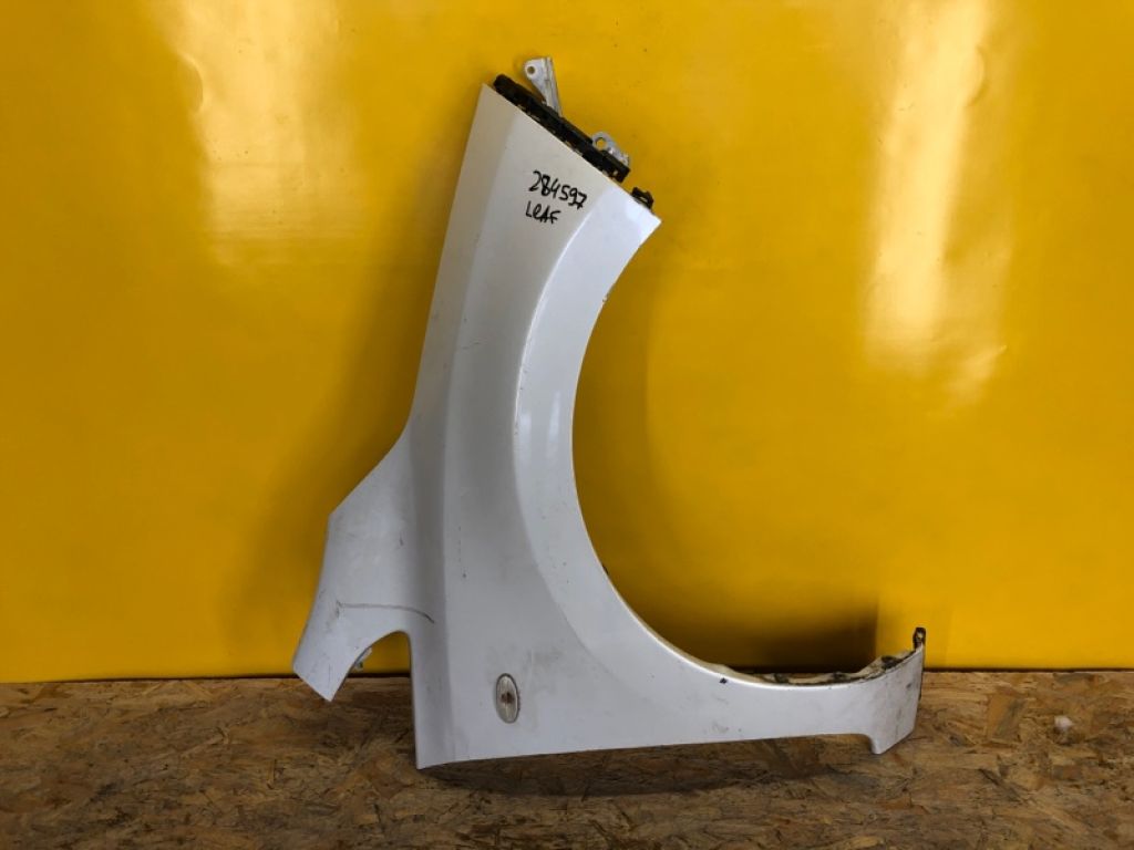 63100-3NF0A | Крыло переднее прав. NISSAN LEAF 10-17