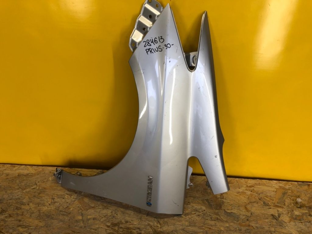 5380247040 | Крыло переднее лев. TOYOTA PRIUS - 30 09-17