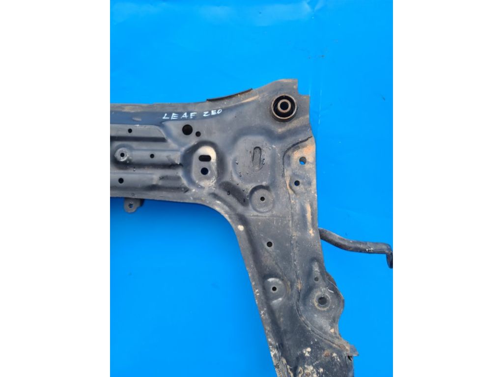 54400-3NA0A | Балка передней подвески NISSAN LEAF 10-17 - Фото 9