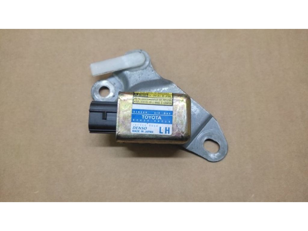 89830-06020 | Датчик удару лів. TOYOTA SOLARA 03-09