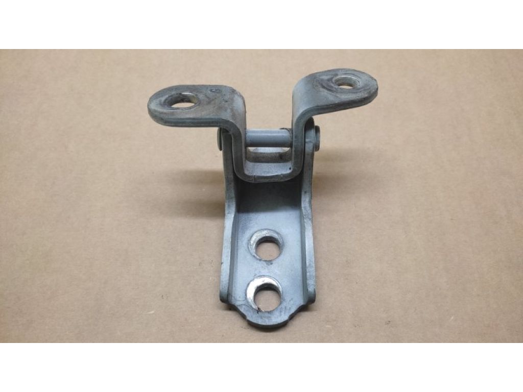 68710-AA020 | Петля двери верхняя передн. прав. TOYOTA SOLARA 03-09 - Фото 2