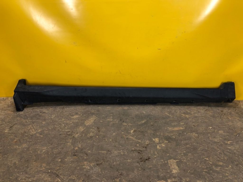 76850-4BA0A | Накладка порога наружная прав. NISSAN X-TRAIL/ROGUE T32 13-20