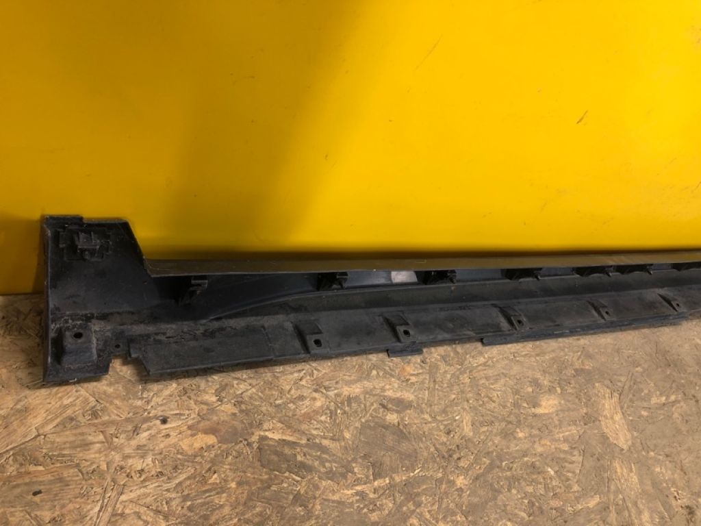 76850-6FR0A | Накладка порогу зовнішня прав. NISSAN X-TRAIL/ROGUE T32 13-20 - Фото 3