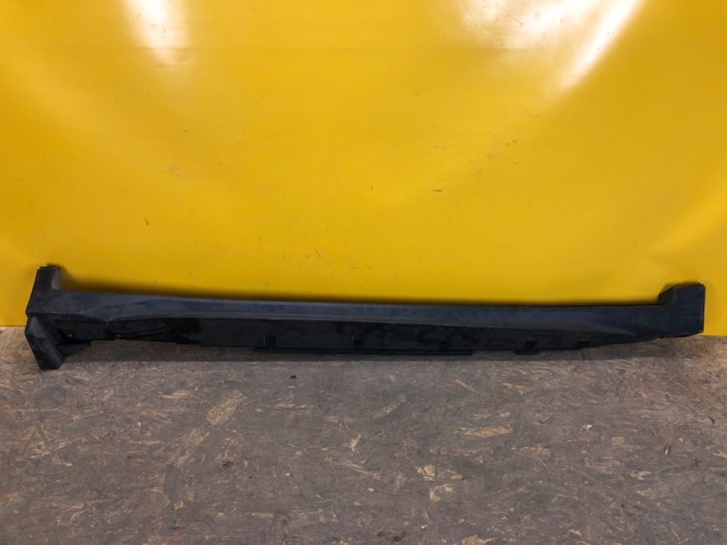 76850-6FR0A | Накладка порога наружная прав. NISSAN X-TRAIL/ROGUE T32 13-20