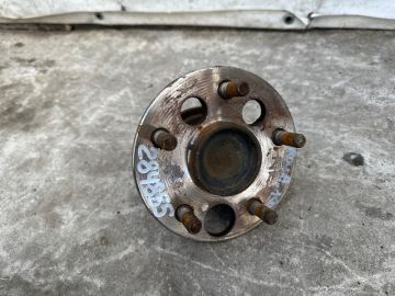 Маточина колеса задн. TOYOTA COROLLA 150 06-13