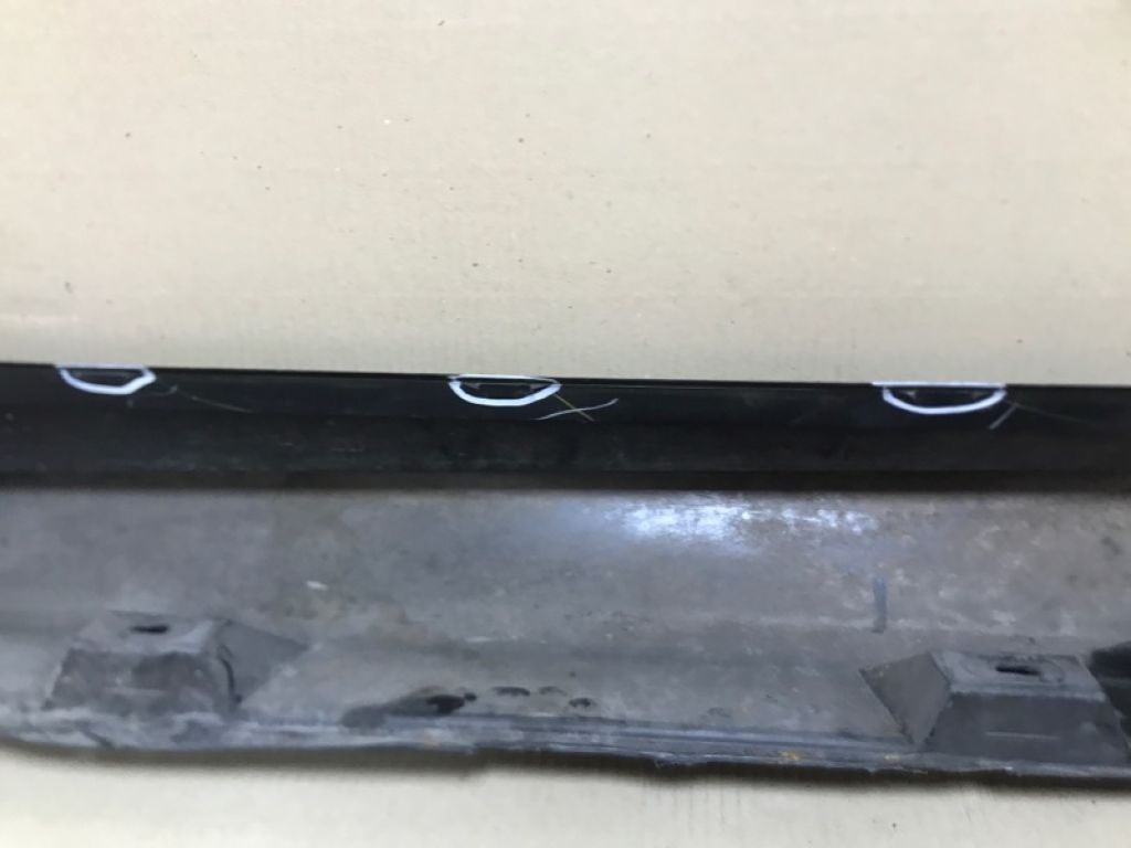 CP9Z-5810176-B | Накладка порогу зовнішня прав. FORD FOCUS 10-18 - Фото 3