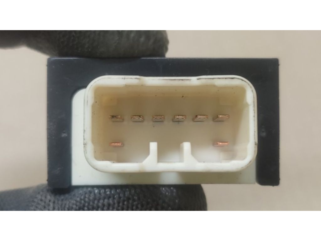 84170-AE030 | Блок керування освітленням TOYOTA SIENNA 03-10 - Фото 3