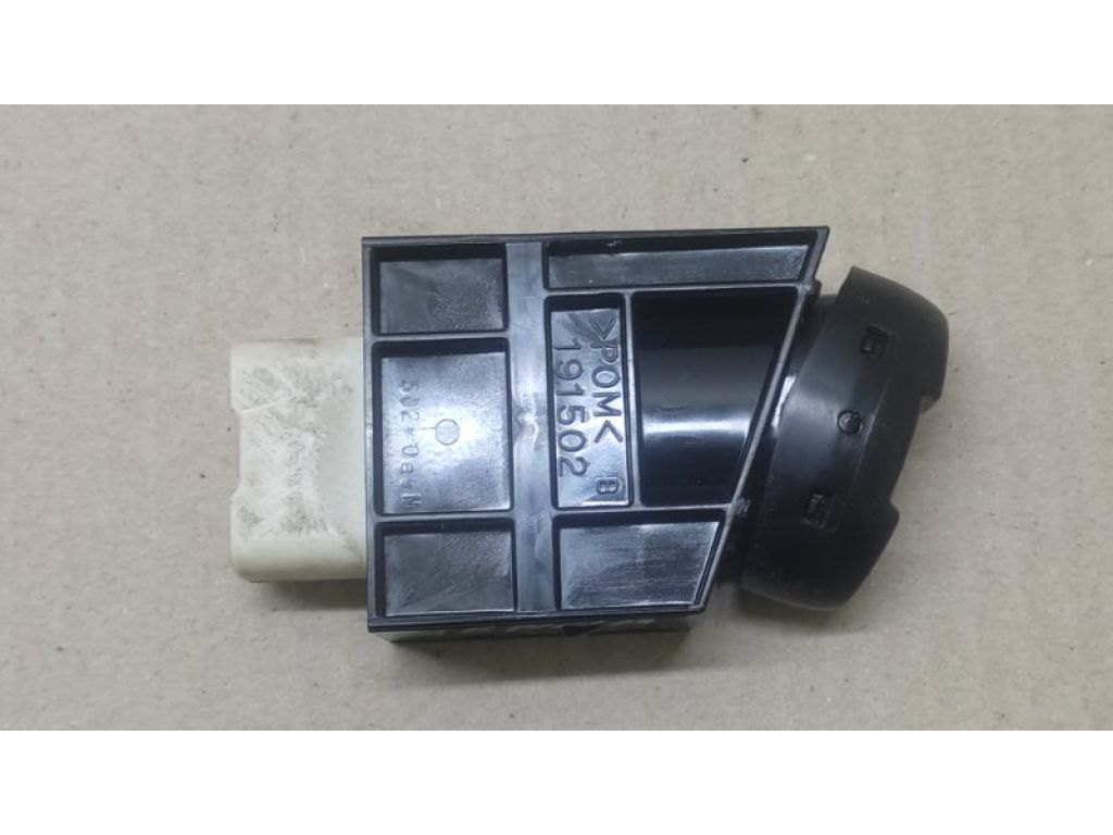 84170-AE030 | Блок керування освітленням TOYOTA SIENNA 03-10 - Фото 4