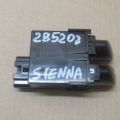 84332-AE010 | Кнопка аварійної сигналізації TOYOTA SIENNA 03-10 - Прев'ю 2