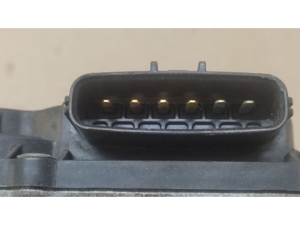 22030-0P050 | Дроссельная заслонка TOYOTA SIENNA 03-10 - Фото 2