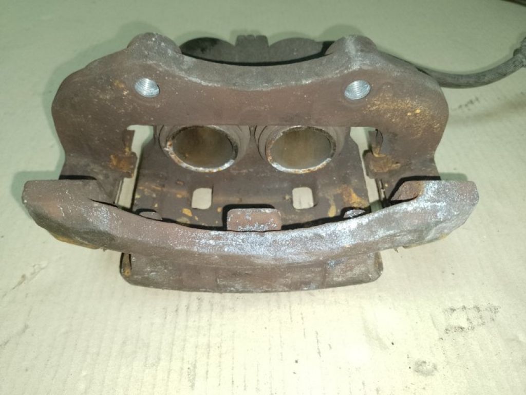 41001-8H300 | Супорт гальмівний передн. прав. NISSAN X-TRAIL T30 01-07 - Фото 2