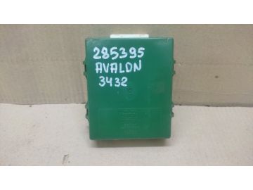 Блок электронный TOYOTA AVALON 99-05