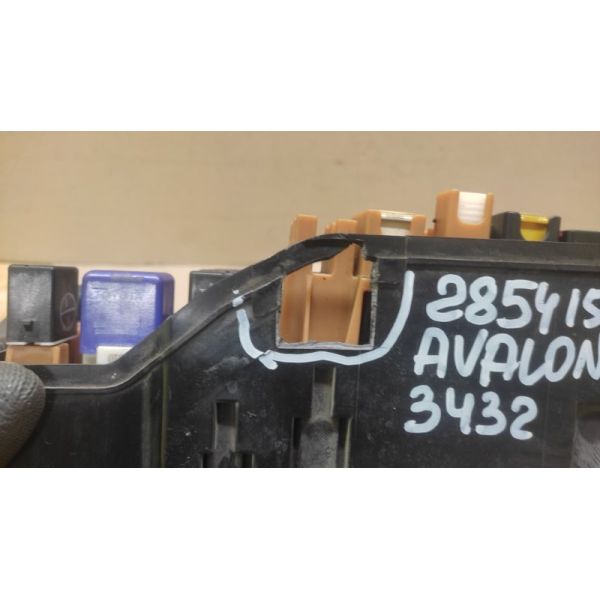 Блок запобіжників моторний відсік TOYOTA AVALON 99-05 82720-07020 — 3
