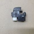 84030-AC030 | Кнопка склопідіймача задн. TOYOTA AVALON 99-05
