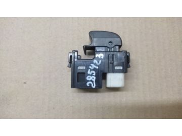 Кнопка стеклоподъемника задн. TOYOTA AVALON 99-05