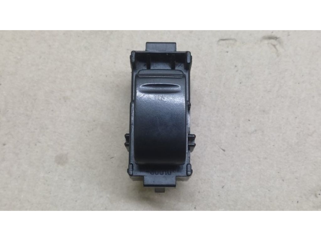 84030-AC030 | Кнопка стеклоподъемника задн. TOYOTA AVALON 99-05 - Фото 2