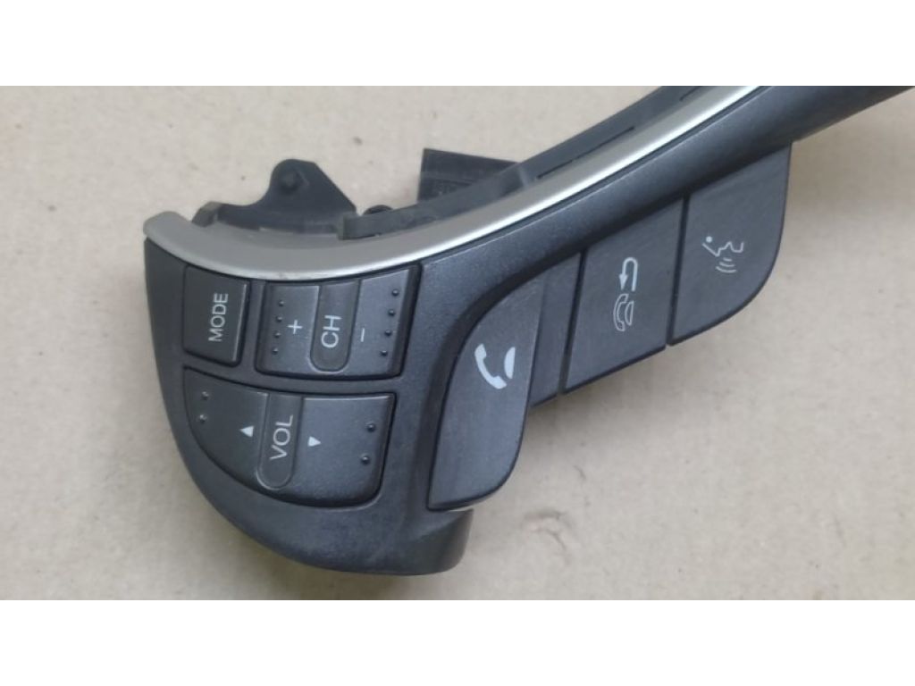 35880-TX6-A11 | Кнопки на руль лев. ACURA RDX 12-19 - Фото 2
