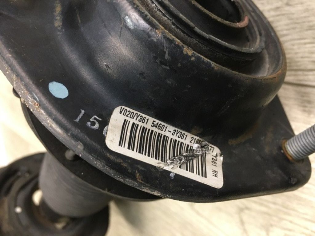 54661-3Y161 | Амортизатор передн. прав. HYUNDAI ELANTRA MD 10-15 - Фото 8