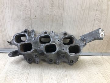 Колектор впускний LEXUS RX300/330/350/400 03-09