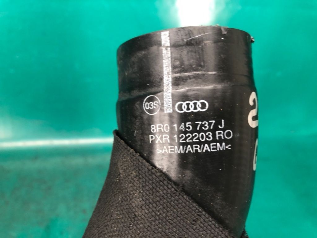 8R0 145 737 J | Патрубок интеркулера лев. AUDI Q5 08-16 - Фото 4