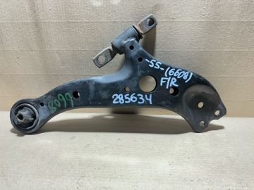 Рычаг передней подвески нижний прав. TOYOTA CAMRY 55 14-17