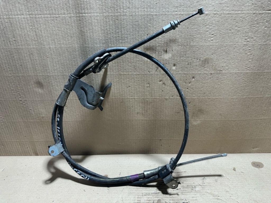 46430-06172 | Трос стояночного тормоза лев. TOYOTA CAMRY 55 14-17