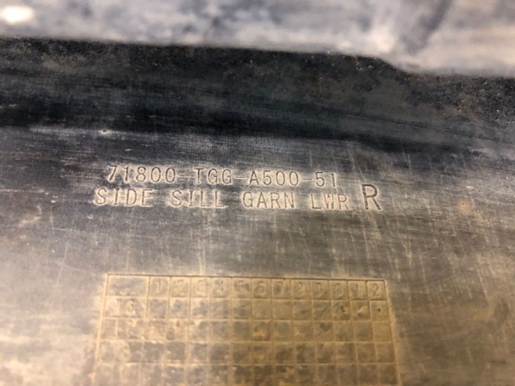 71800-TGG-A500 | Накладка порогу зовнішня прав. HONDA CIVIC FC/FK 15- - Фото 5