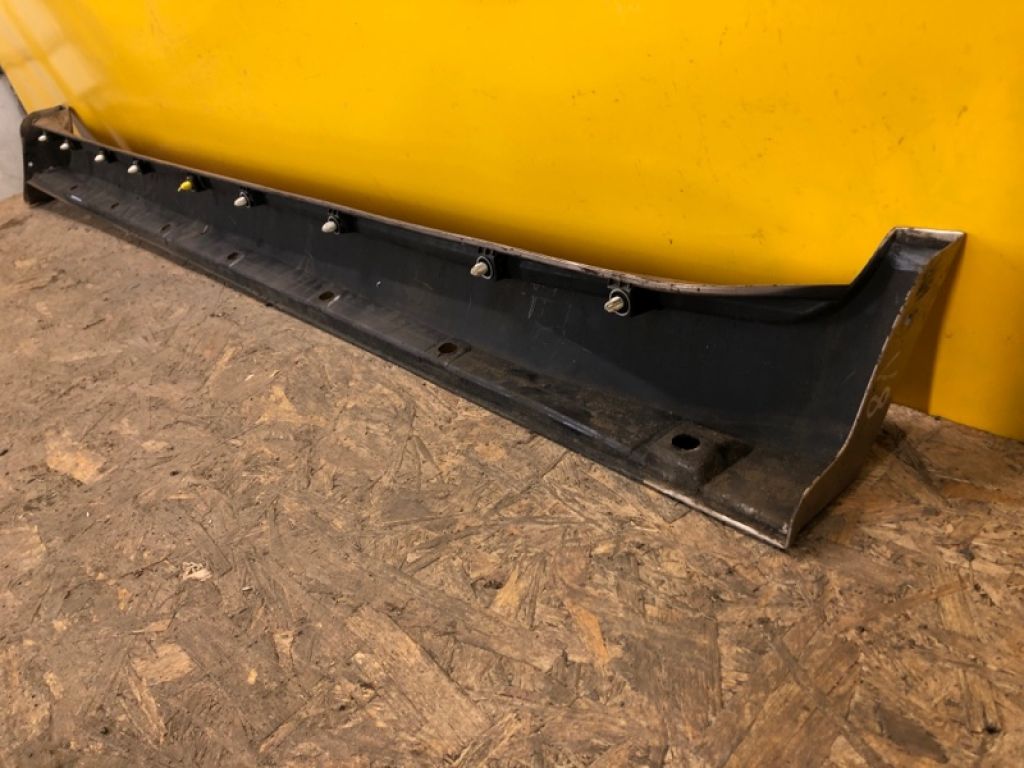 75850-60040 | Накладка порогу зовнішня прав. TOYOTA LAND CRUISER 200 08-21 - Фото 5