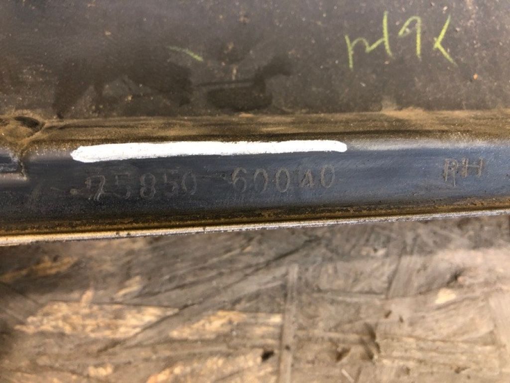 75850-60040 | Накладка порогу зовнішня прав. TOYOTA LAND CRUISER 200 08-21 - Фото 6