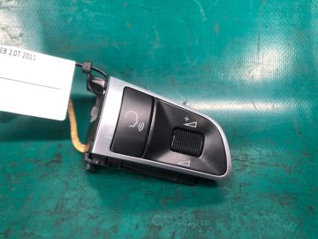 Кнопки руля прав. AUDI Q5 08-16