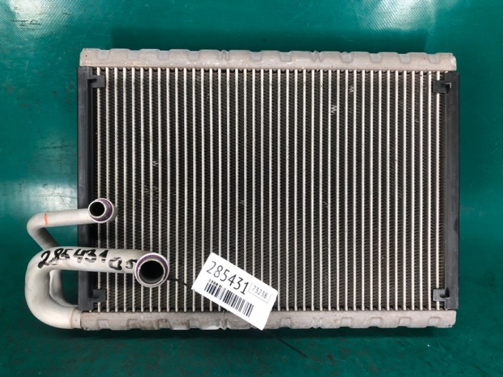 8K1 898 967 A | Випарник кондиціонера AUDI Q5 08-16