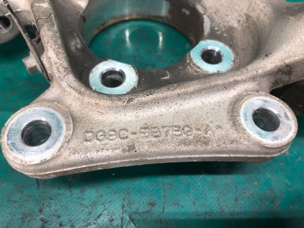 DG9Z-5B759-B | Цапфа задн. лів. FORD FUSION 14- - Фото 3