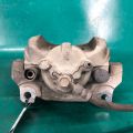 DG9Z-2B120-A | Суппорт тормозной передн. прав. FORD FUSION 14- - Превью 4