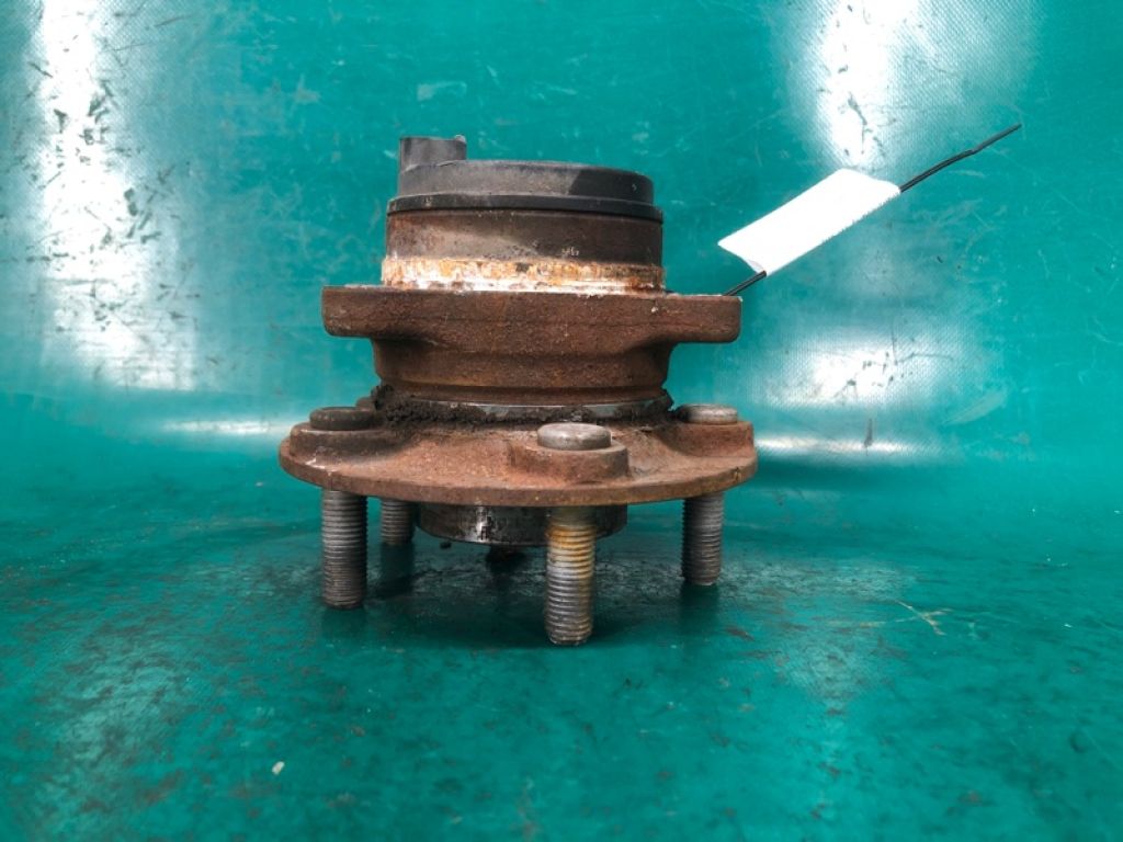 DG9Z-1104-F | Ступица задн. прав. FORD FUSION 14- - Фото 3