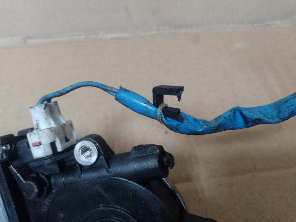 61188SA011 | Моторчик склопідйомника передн. лів. SUBARU FORESTER SG 02-07 - Фото 2